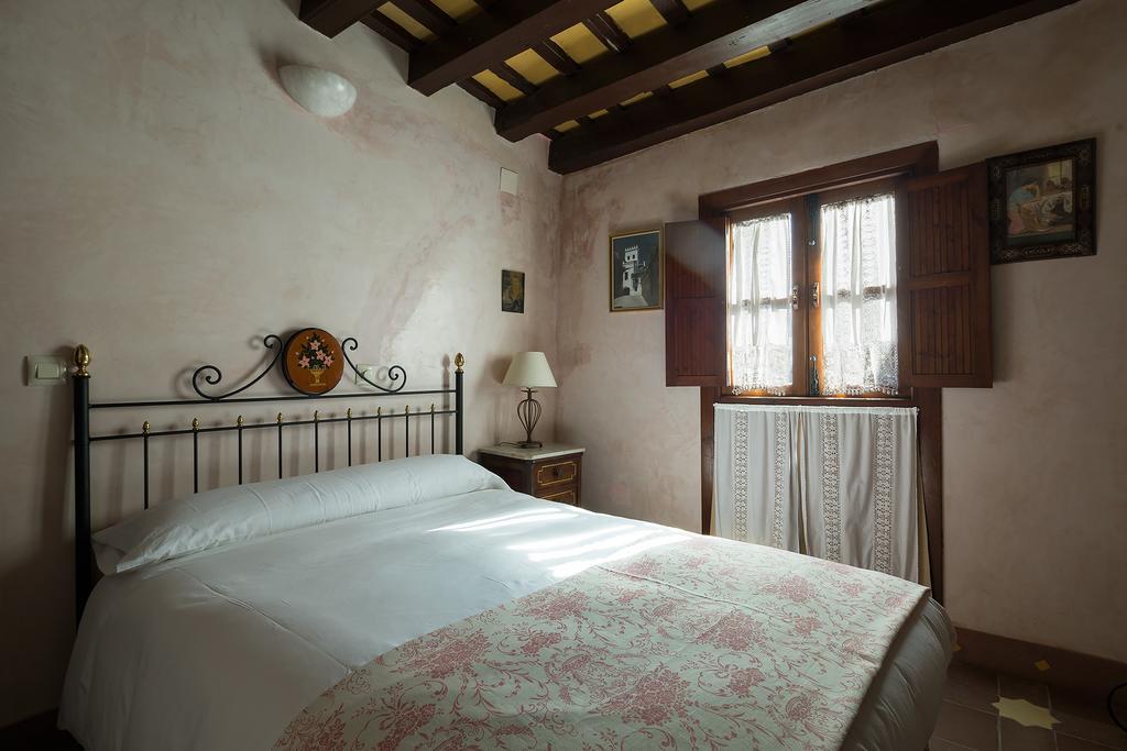 Appartement Holi-Rent Historic House Next To The Alcazar à Séville Extérieur photo