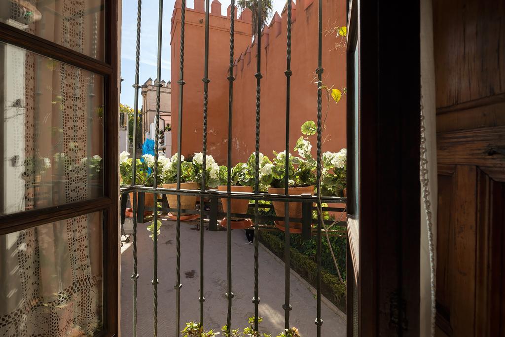 Appartement Holi-Rent Historic House Next To The Alcazar à Séville Extérieur photo